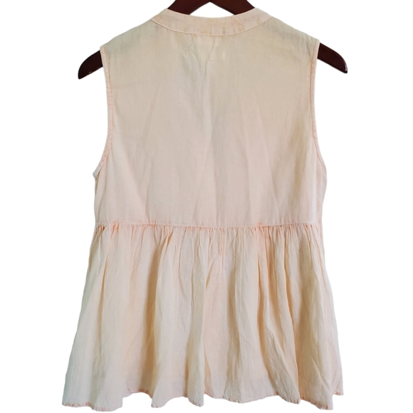 Peplum Blouse with Floral Detail in Size Small - Picture 2 of 6